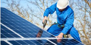 Installation Maintenance Panneaux Solaires Photovoltaïques à Aix-en-Diois